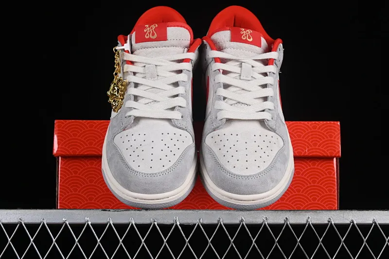 All categories Nk SB Dunk series Nk SB Dunk Low low-top sneakers Nk Dunk Low 2024 national trend Chinese style-Jinlong SB low-top casual sneakers FC1688-178